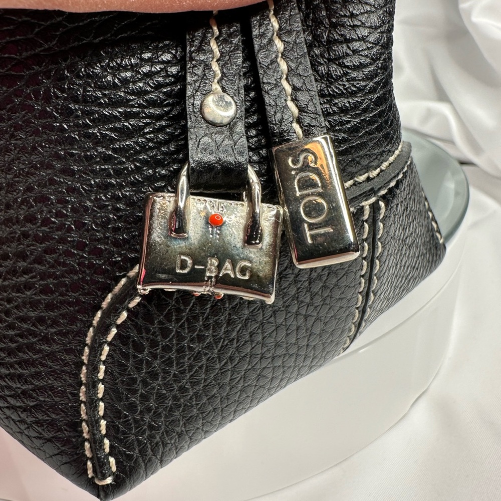 TOD'S BLACK LEATHER ICONIC PRINCESS DIANA SHOULDER BAG LIKE NEW ~EUC - Picture 9 of 17